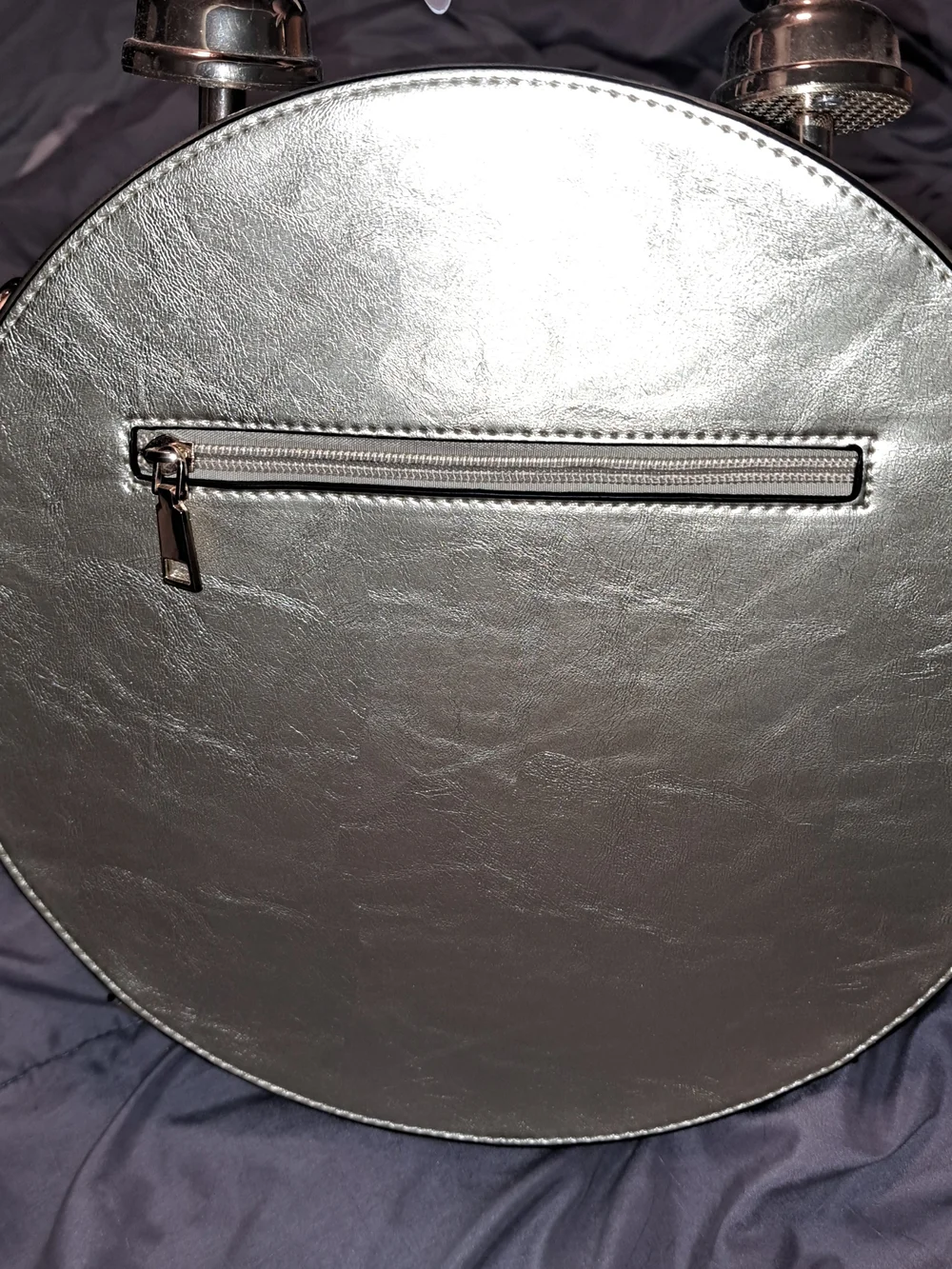 Antique-Style Gold Clock Purse with Ornate Face
